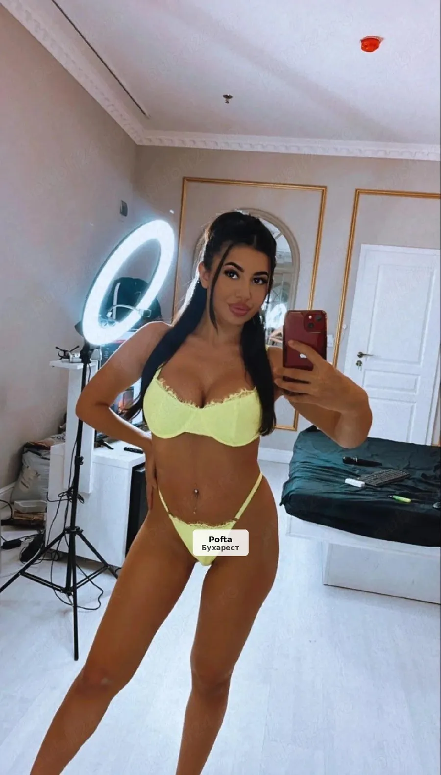 Maya, new in town - Travel or web content - 1/4