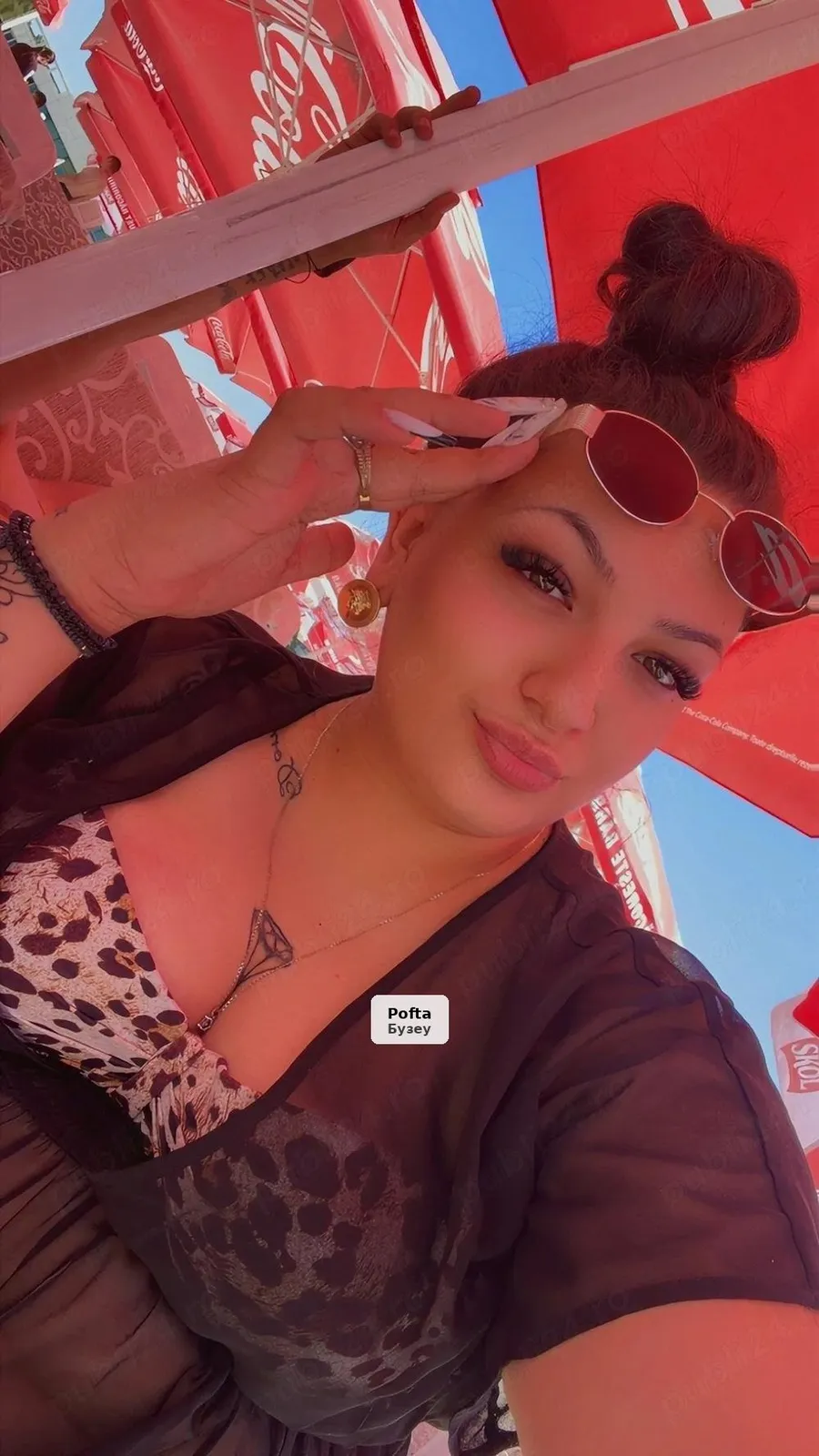 Jasmine, curvy brunette, available for a few days - 1/5