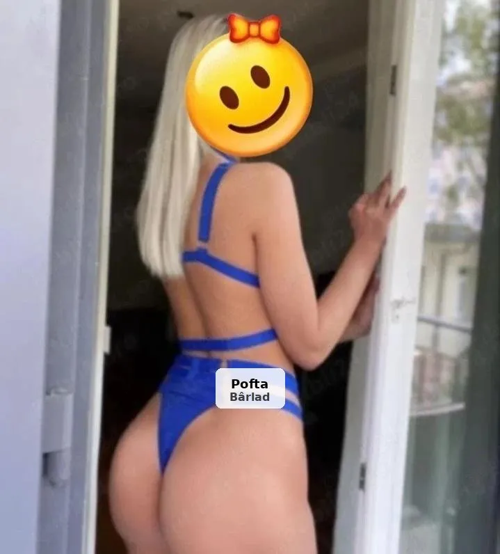 New in town - discreet services - 1/3