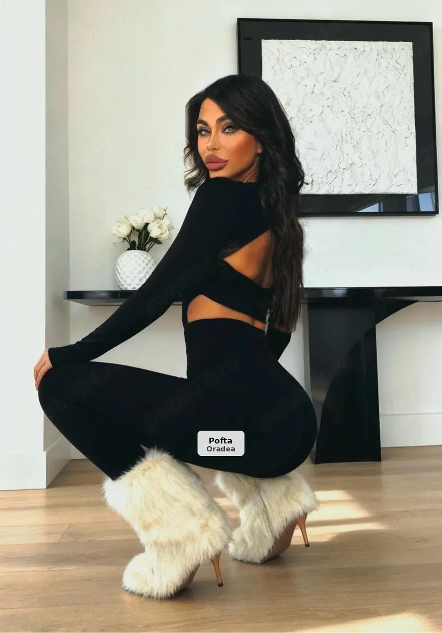 Online only: Find me on WhatsApp - 1/3
