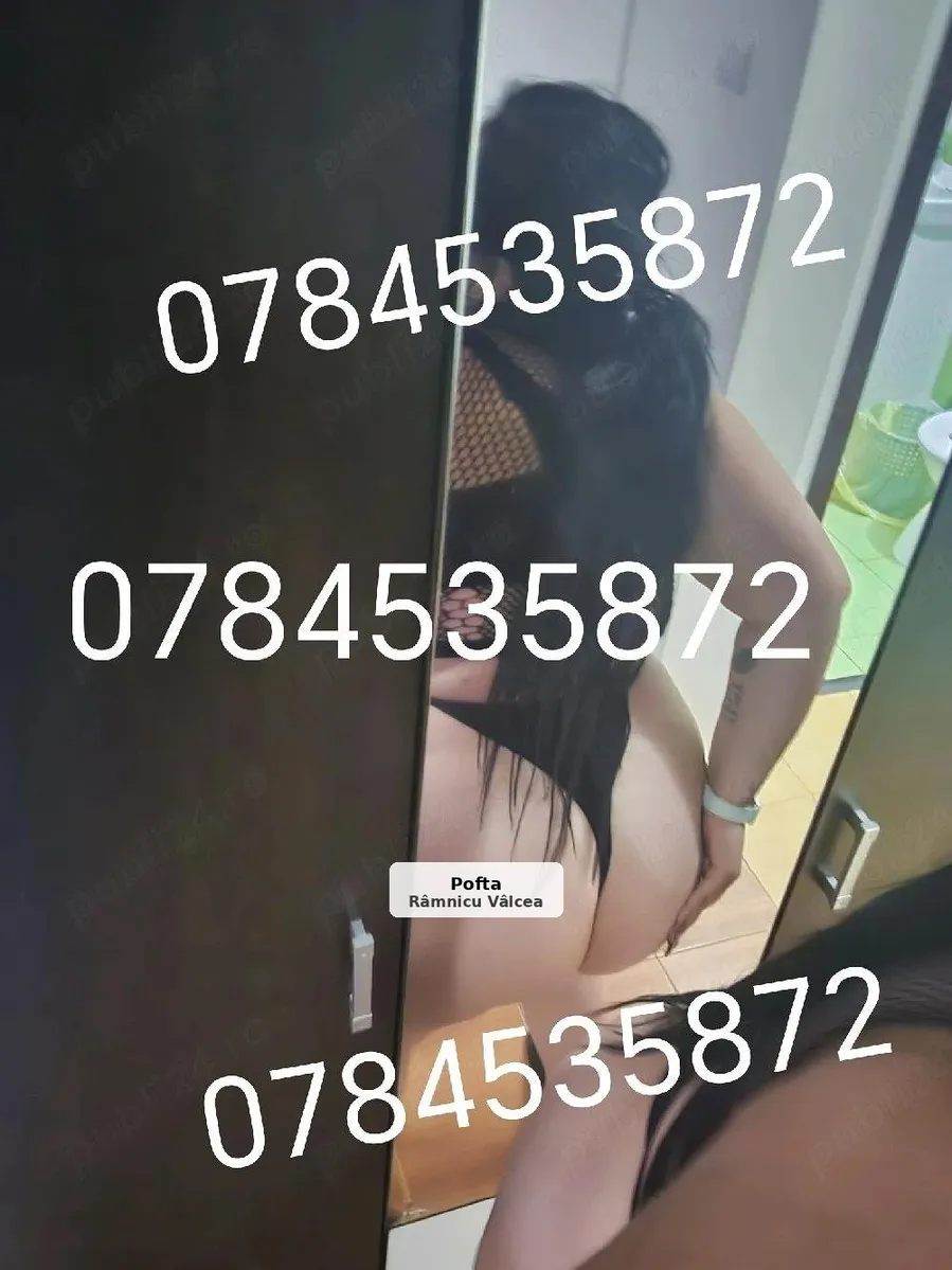 Authentic Brunette for Intimate Company - 1/4