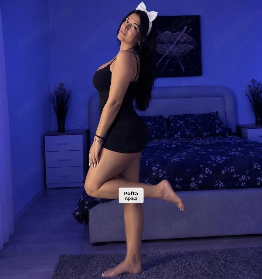 Brunette, web show & dates - 1/5